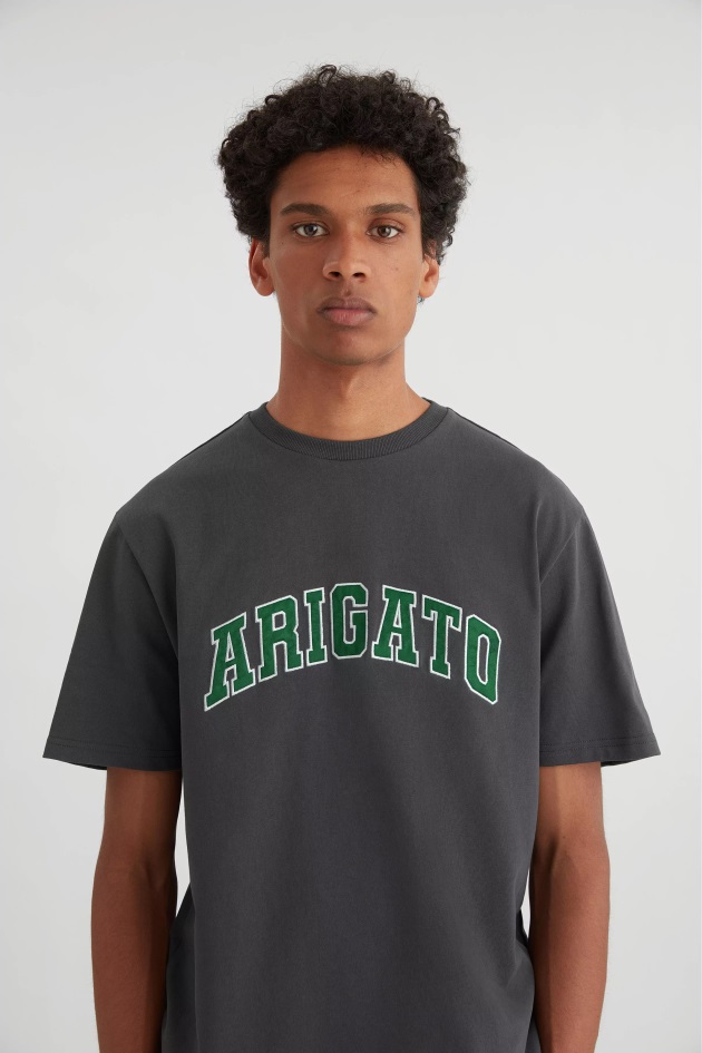 Camiseta Com Logo Da Faculdade Axel Arigato Preto Desbotado