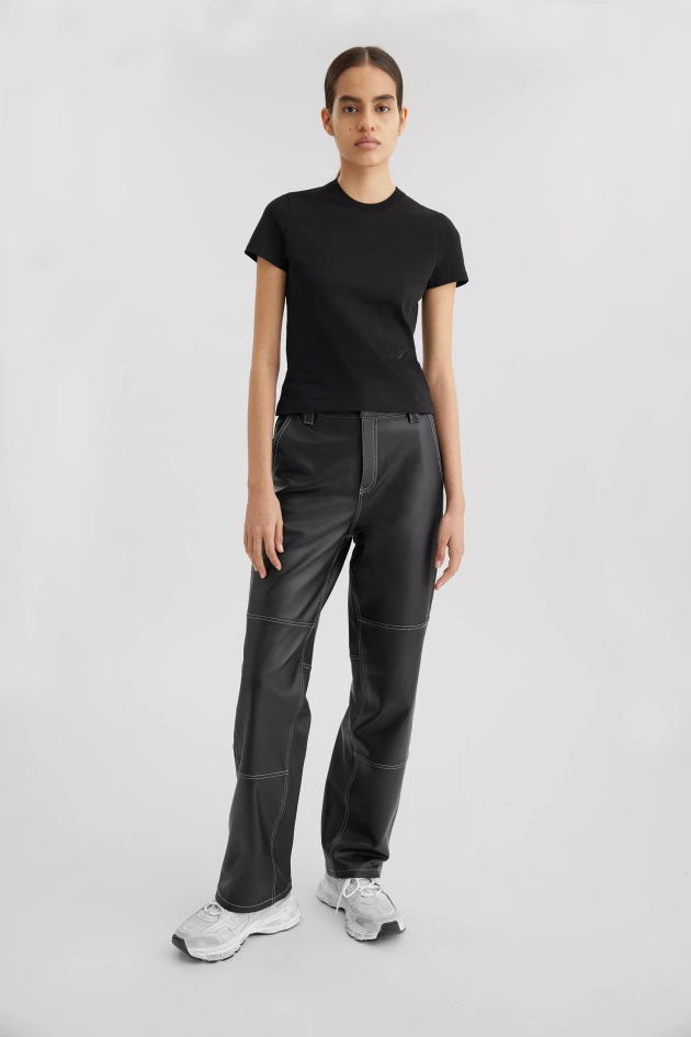 Baby Tee Preto Axel Arigato
