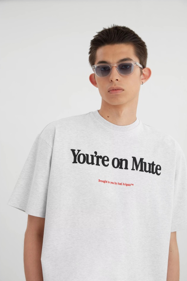 Camiseta Axel Arigato Mute Cinza Claro Melange