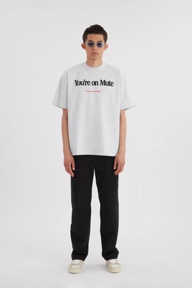 Camiseta Axel Arigato Mute Cinza Claro Melange