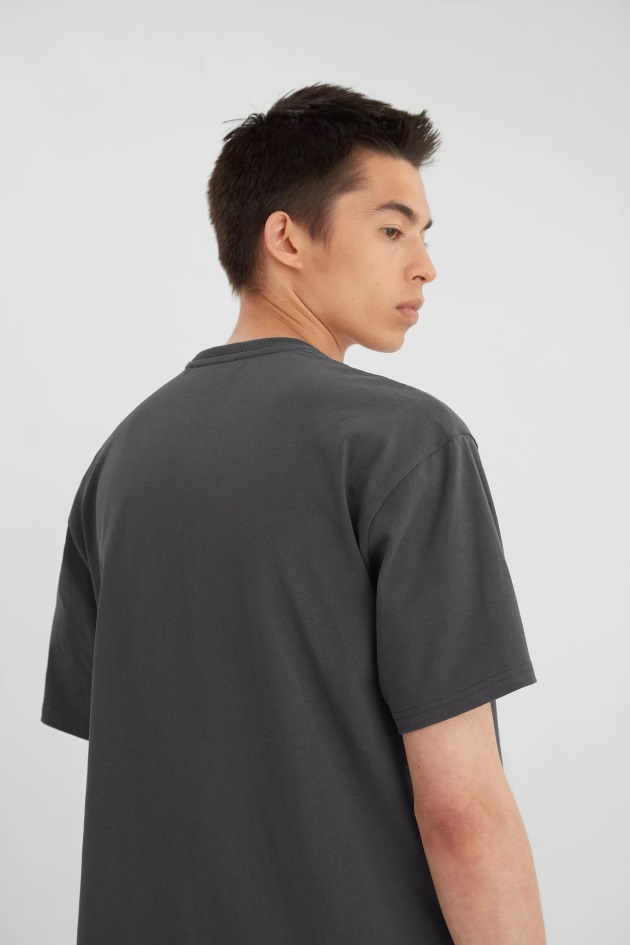 Axel Arigato Camiseta Preta Desbotada Voyage