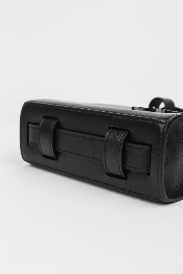 Axel Arigato Bolsa De Couro Black Trait