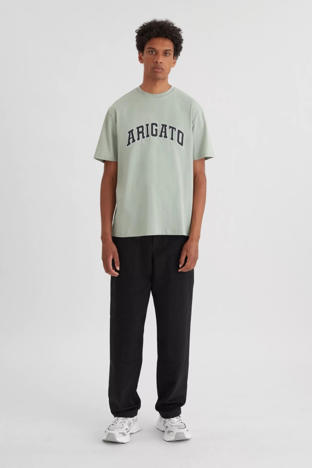 Camiseta Com Logotipo Da Faculdade Axel Arigato Bloco Belga