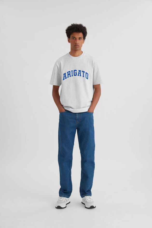 Camiseta Axel Arigato Cinza Melange Com Logotipo Da Faculdade