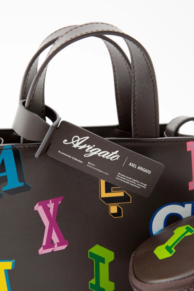 Bolsa De Couro Trait Monogram Marrom Escuro Axel Arigato