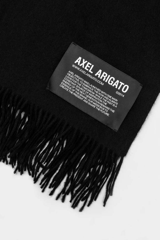 Logo B Bel Cachecol Preto Axel Arigato
