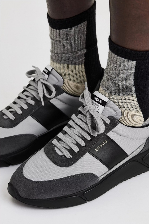 Genesis Vintage Runner Axel Arigato Preto Cinza